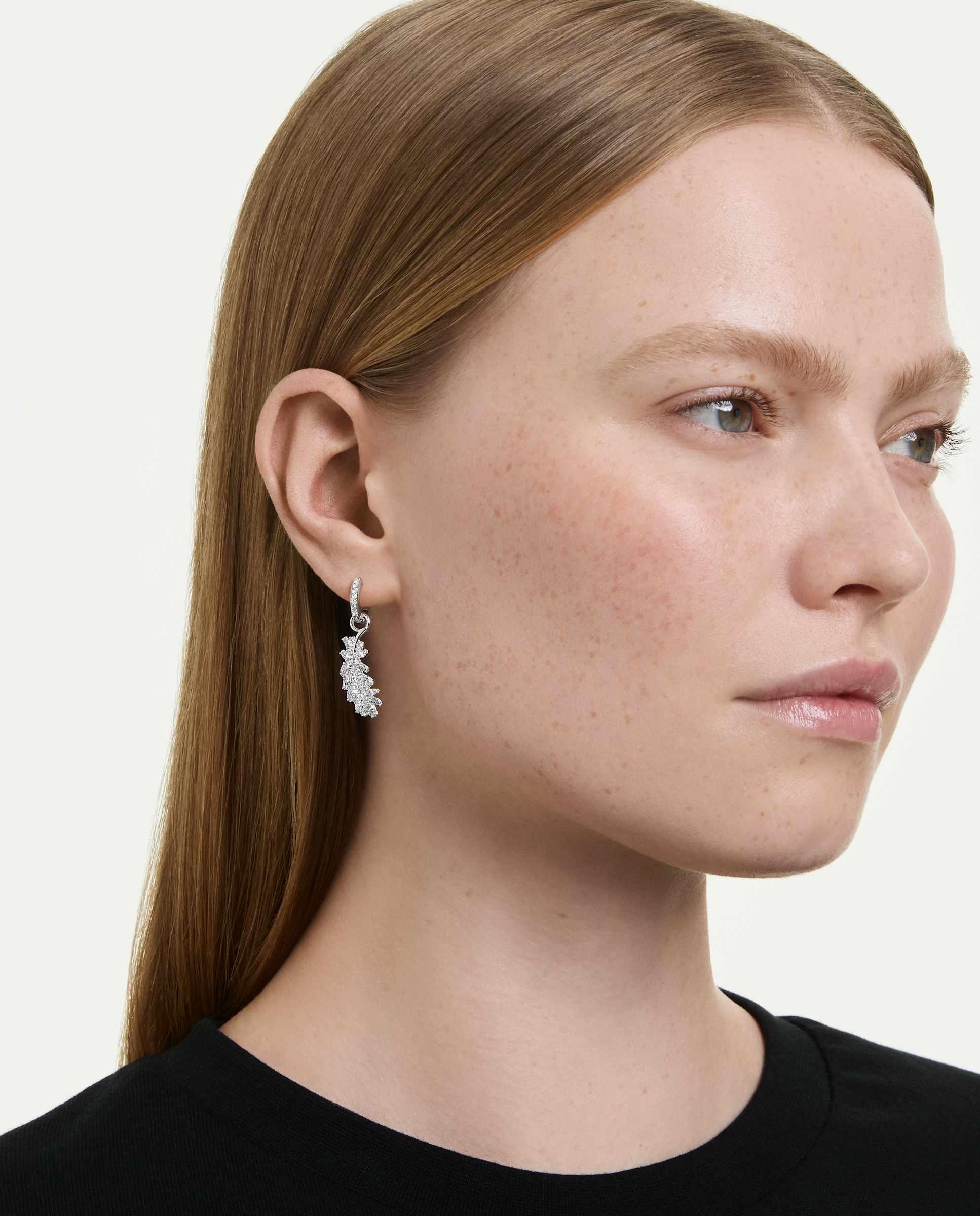 Pendientes vienna de aro con colgante en forma de pluma - Swarovski - Blanco Blanco-5