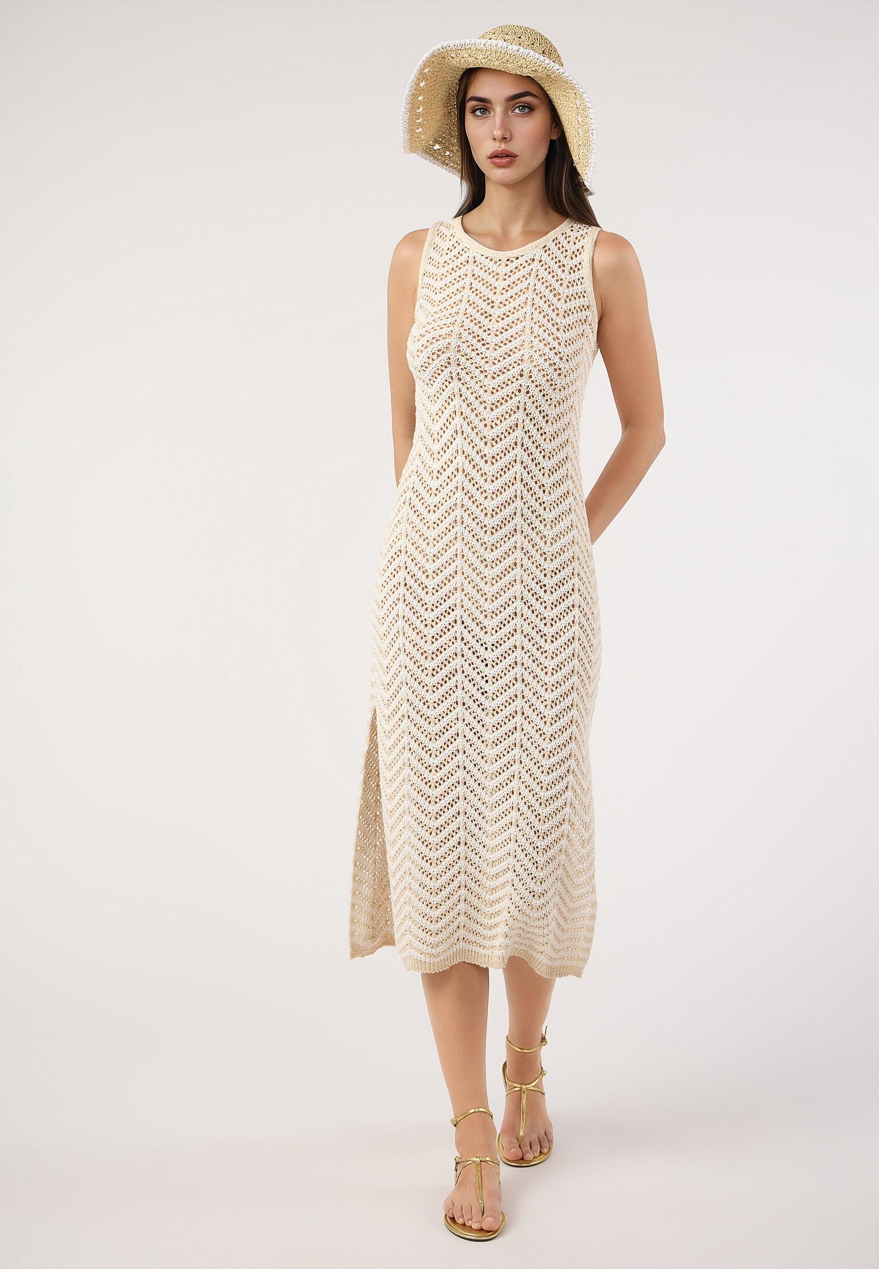 Dolores Promesas - Vestido midi de punto calado con escote redondo y abertura lateral.