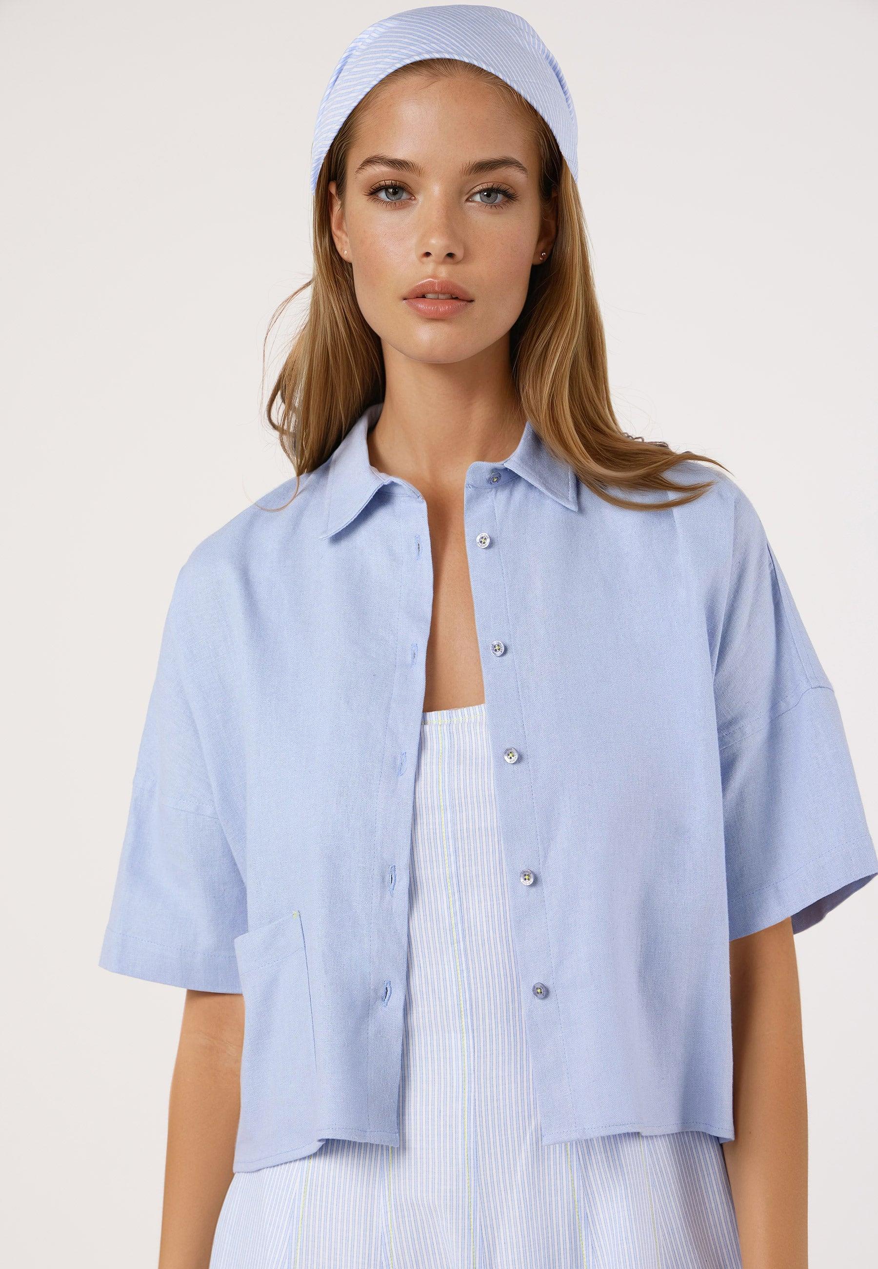 Dolores Promesas - Camisa de mujer de manga corta y corte recto.