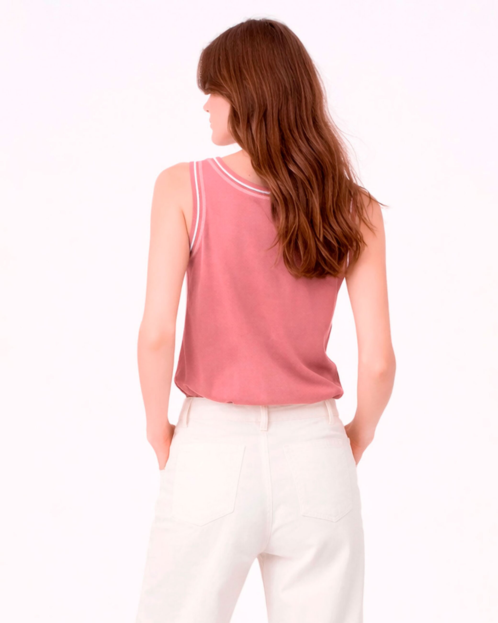 Camiseta de mujer de tirantes anchos trenchi - Dolores Promesas - Morado Morado-2
