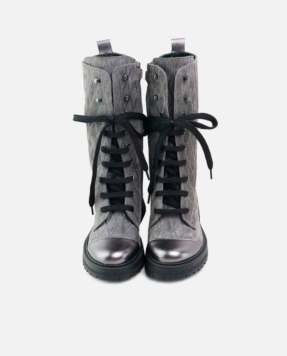 Botas de niña en piel metalizada color gris · Eli 1957 · El Corte