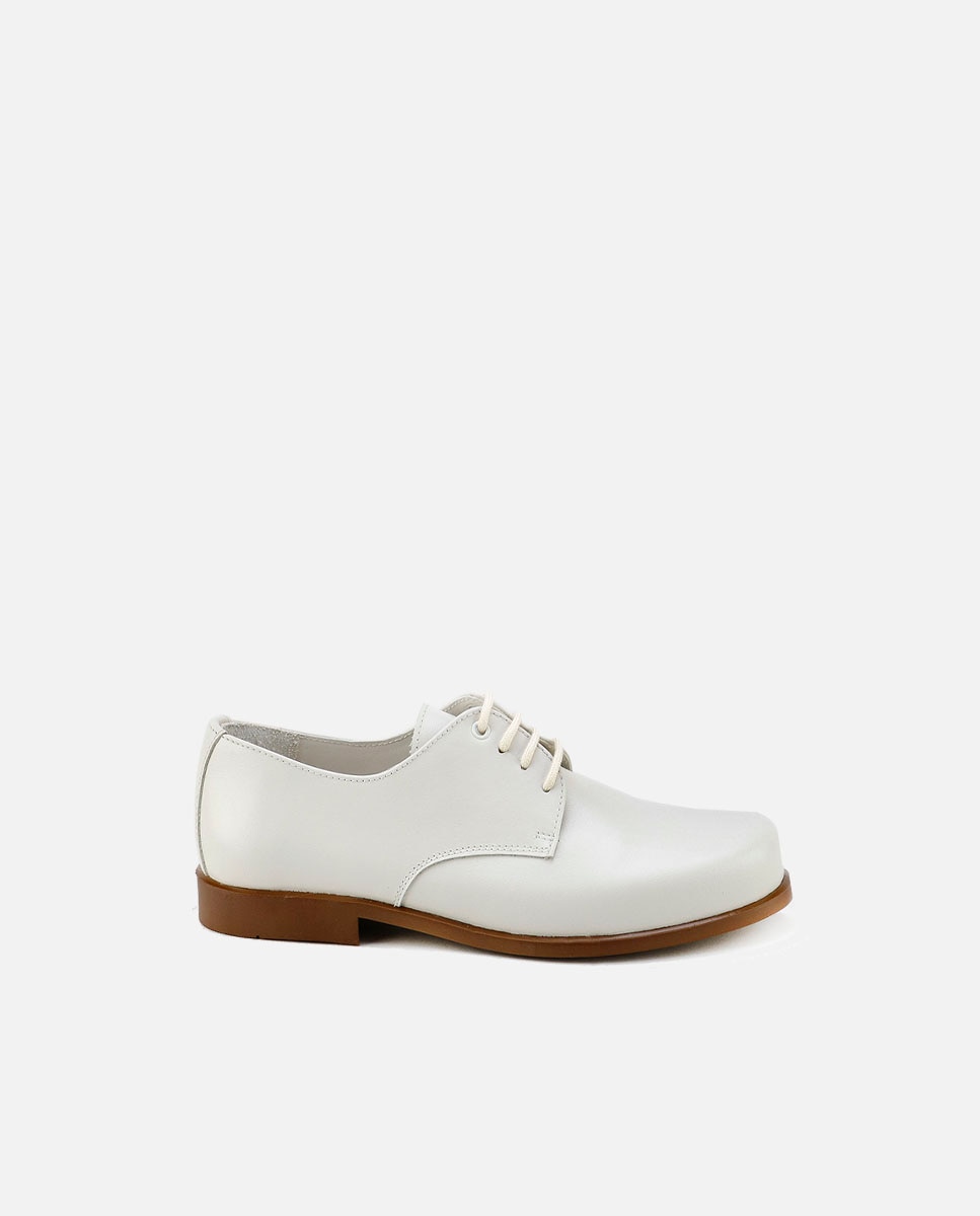 Bluchers de niño en piel con cordones