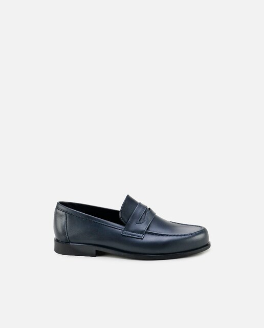 Imagen 0 de Mocasines de niños en piel estilo clásico