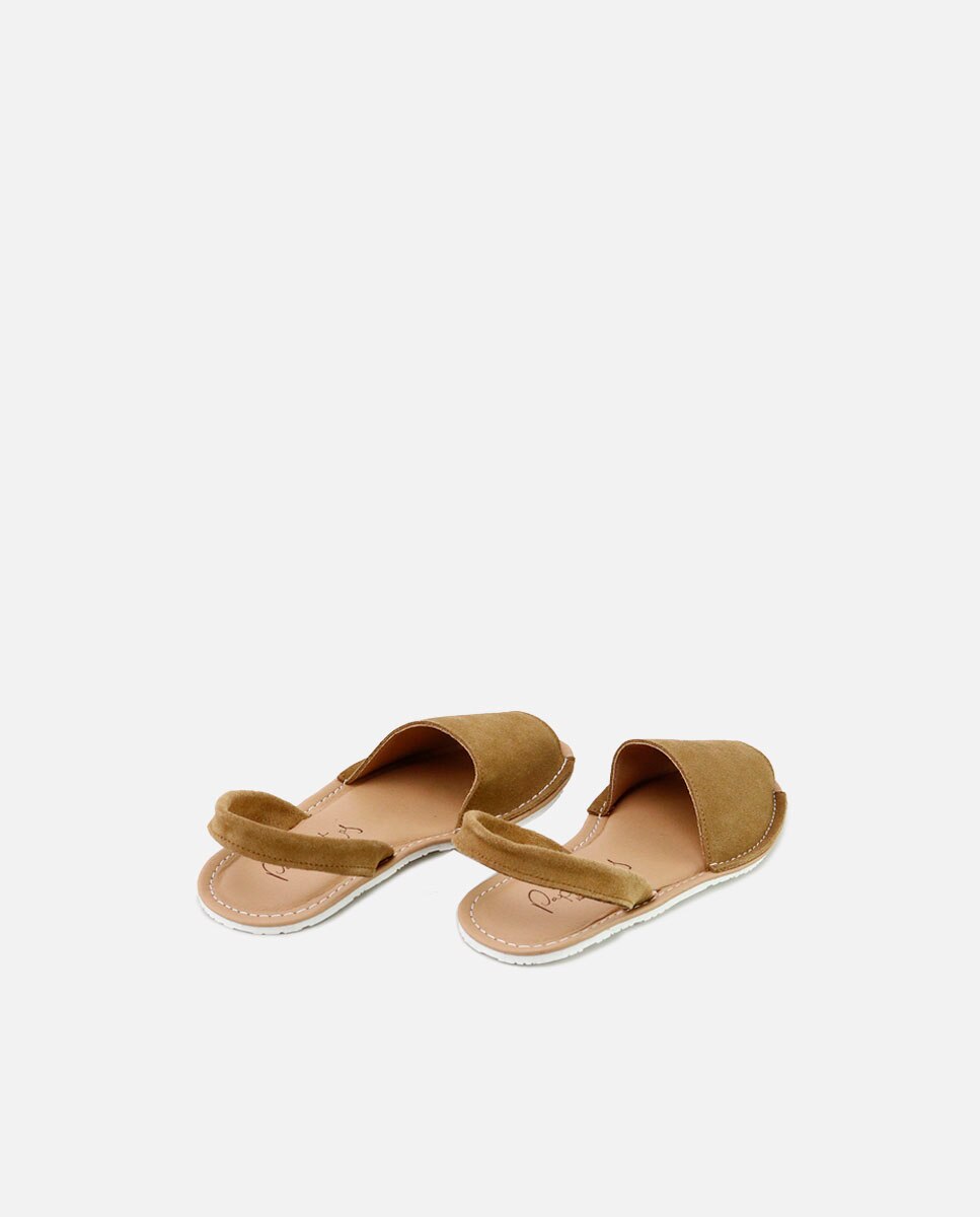 Eli 1957 - Menorquinas unisex en piel y planta acolchada.